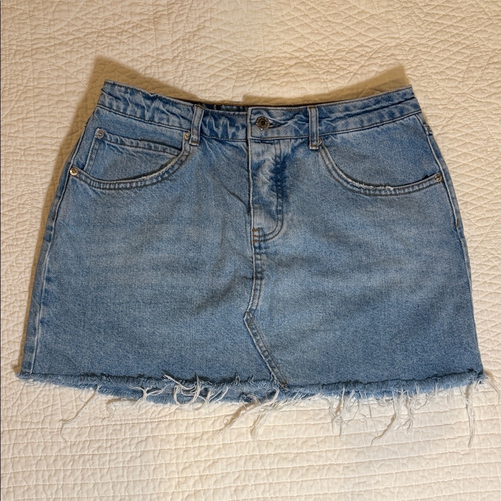 Sincerely Jules Denim Frayed Hem Skirt Size L